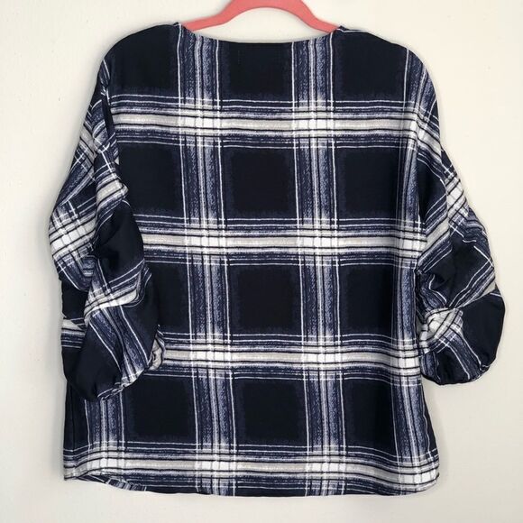 2/$20 Maggie & Max Blue Plaid Puff Sleeve Top - Picture 16 of 16
